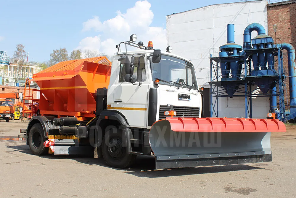 Комбинированная дорожная машина (КДМ) МАЗ ЭД-244