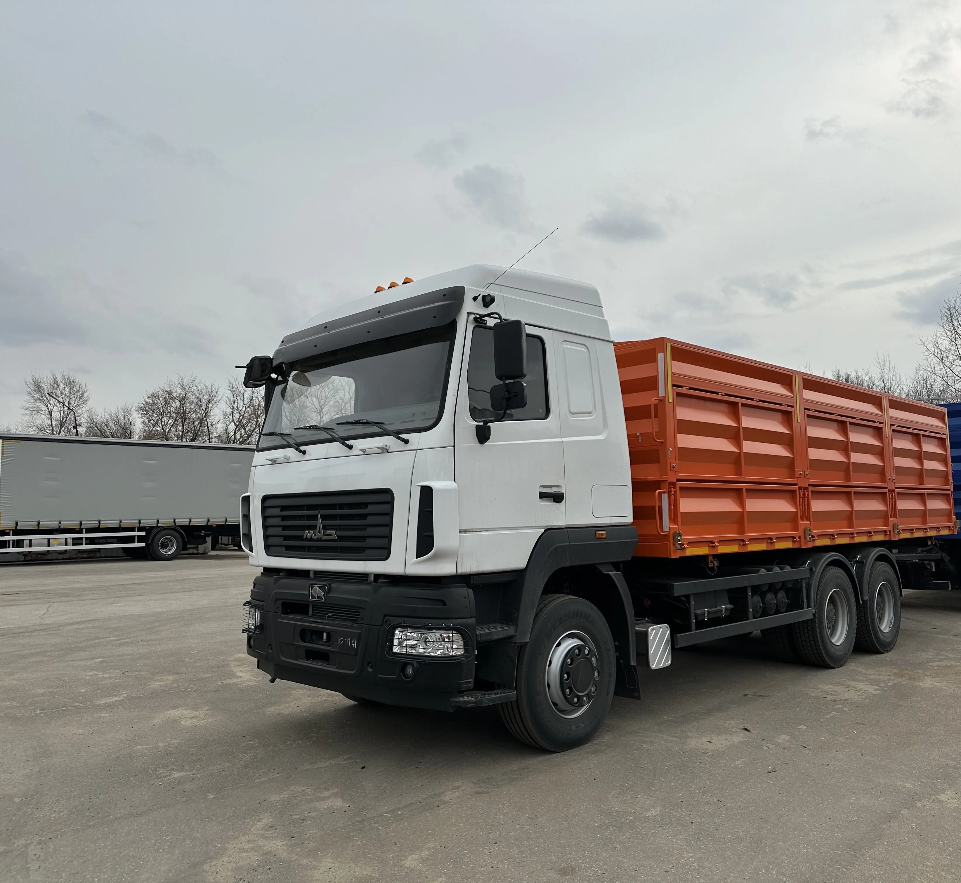 Зерновоз 32 м³ Энерготехпром-Инвест на МАЗ 631228, 2026